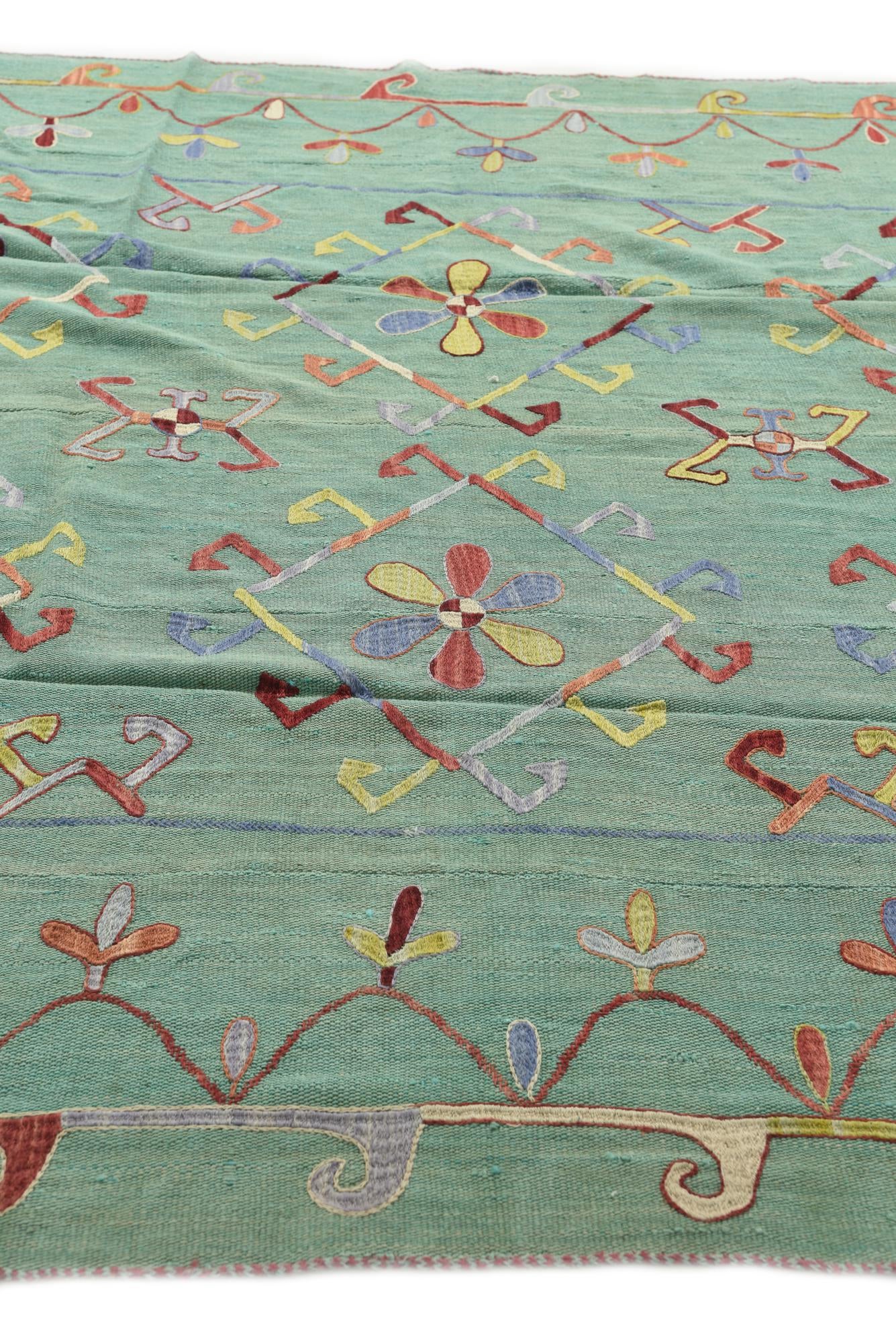7' x 9' Hand Woven Kilim Suzani Wool Rug