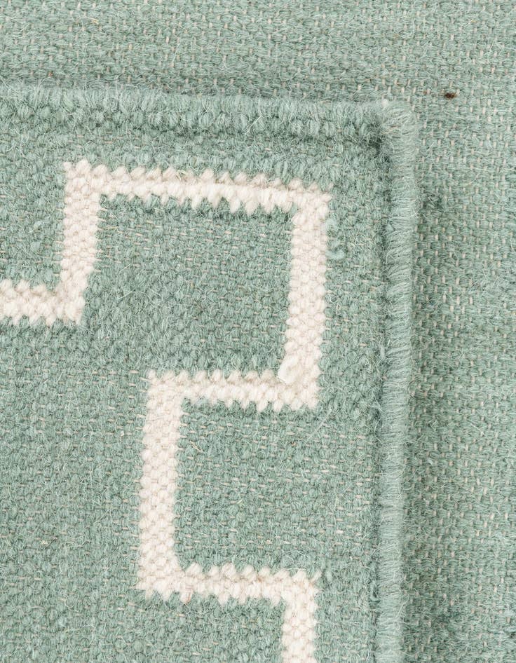 Detail image of 2' 1 x 3' 2  Hand Woven Kilim Wool Rug