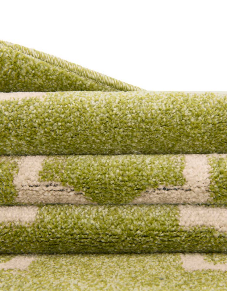 Detail image of 10' x 14' Lattice Rug