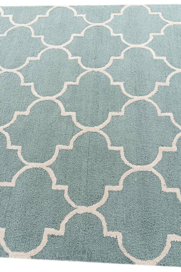 Detail image of 5' x 8' Luna Rug