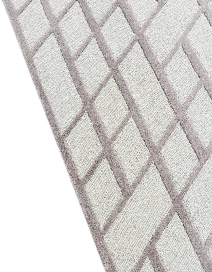 Detail image of 5' 3 x 7' 6 Luna Rug