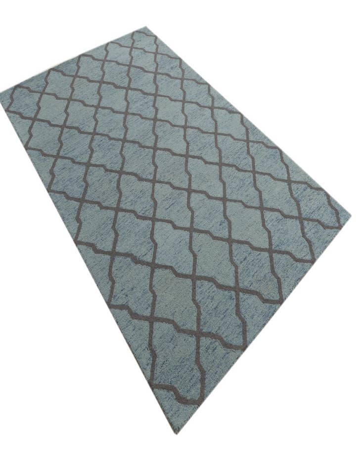 Detail image of 5' 1 x 8' Luna Rug