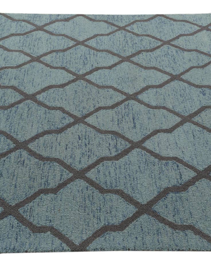 Detail image of 5' 1 x 8' Luna Rug