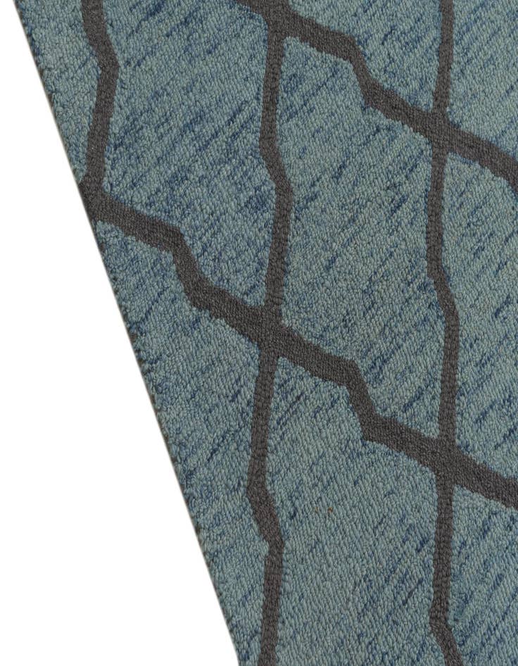 Detail image of 5' 1 x 8' Luna Rug