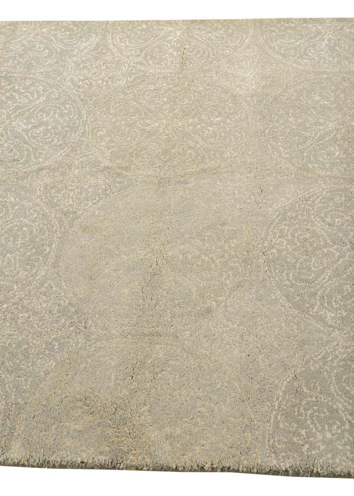 5' x 7' 9 Luna Rug