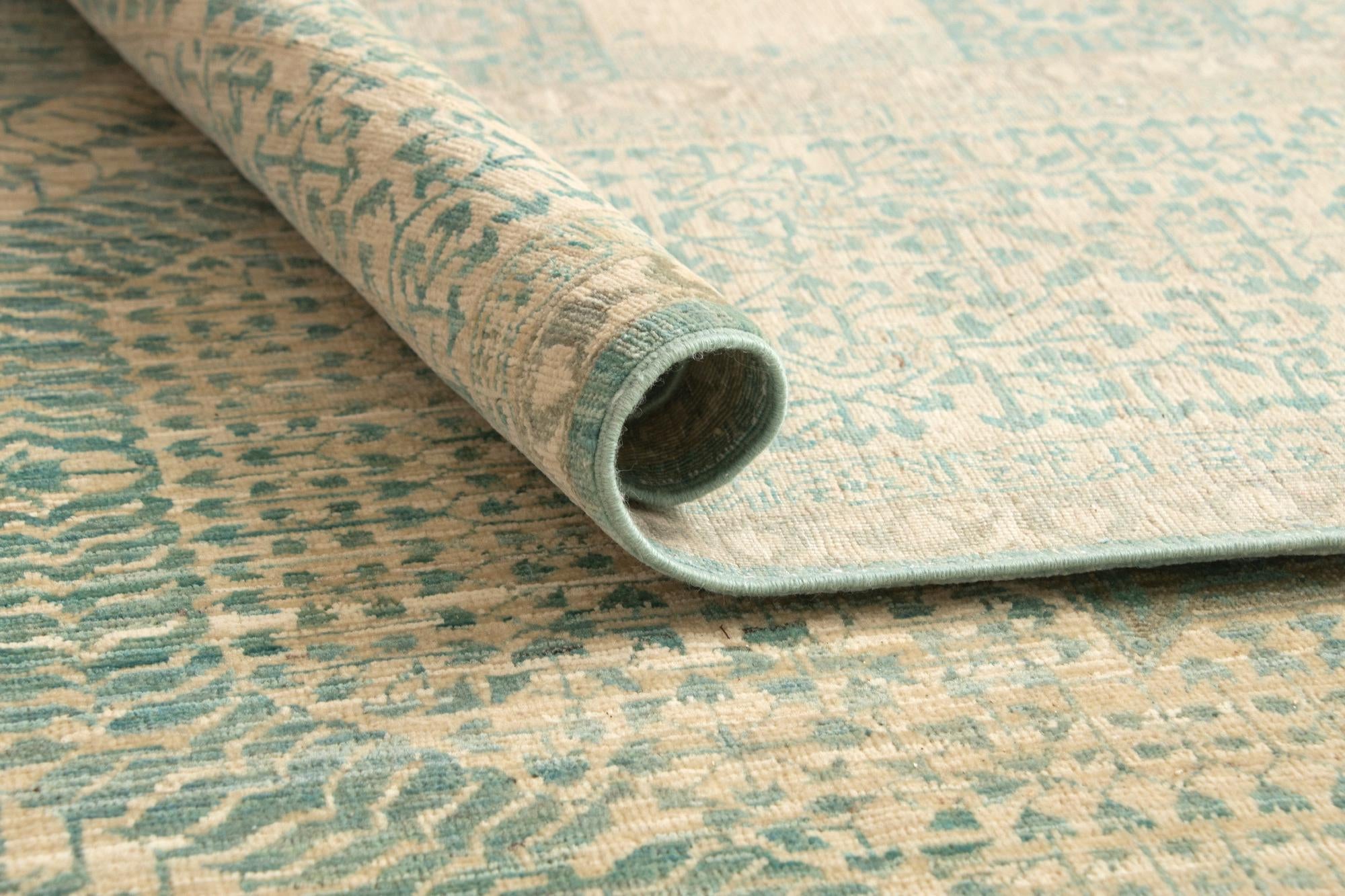 9' x 11' 9 Hand Knotted Mamluk Rug