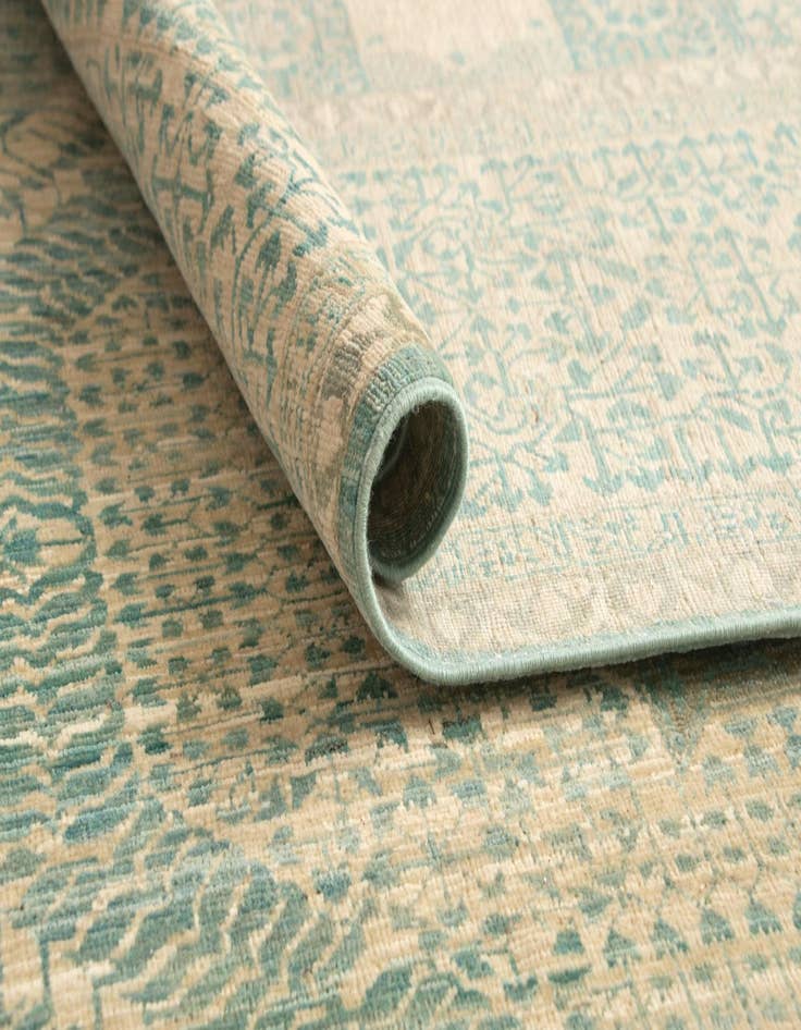 Detail image of 9' x 11' 9  Hand Knotted Mamluk Rug