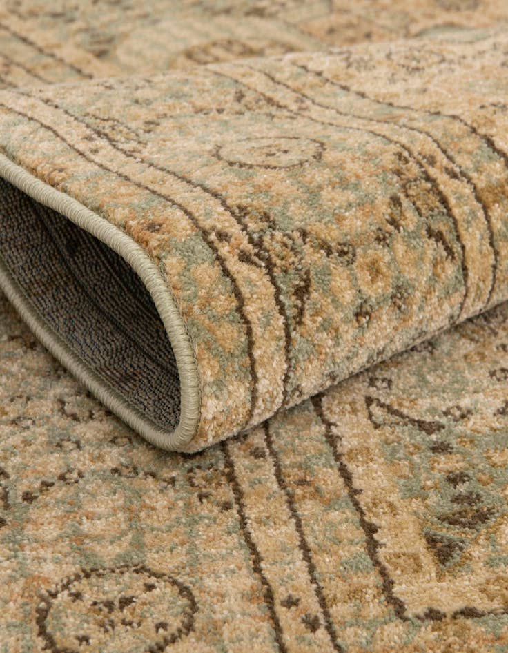 Detail image of 10' x 11' 4 Mamluk Rug