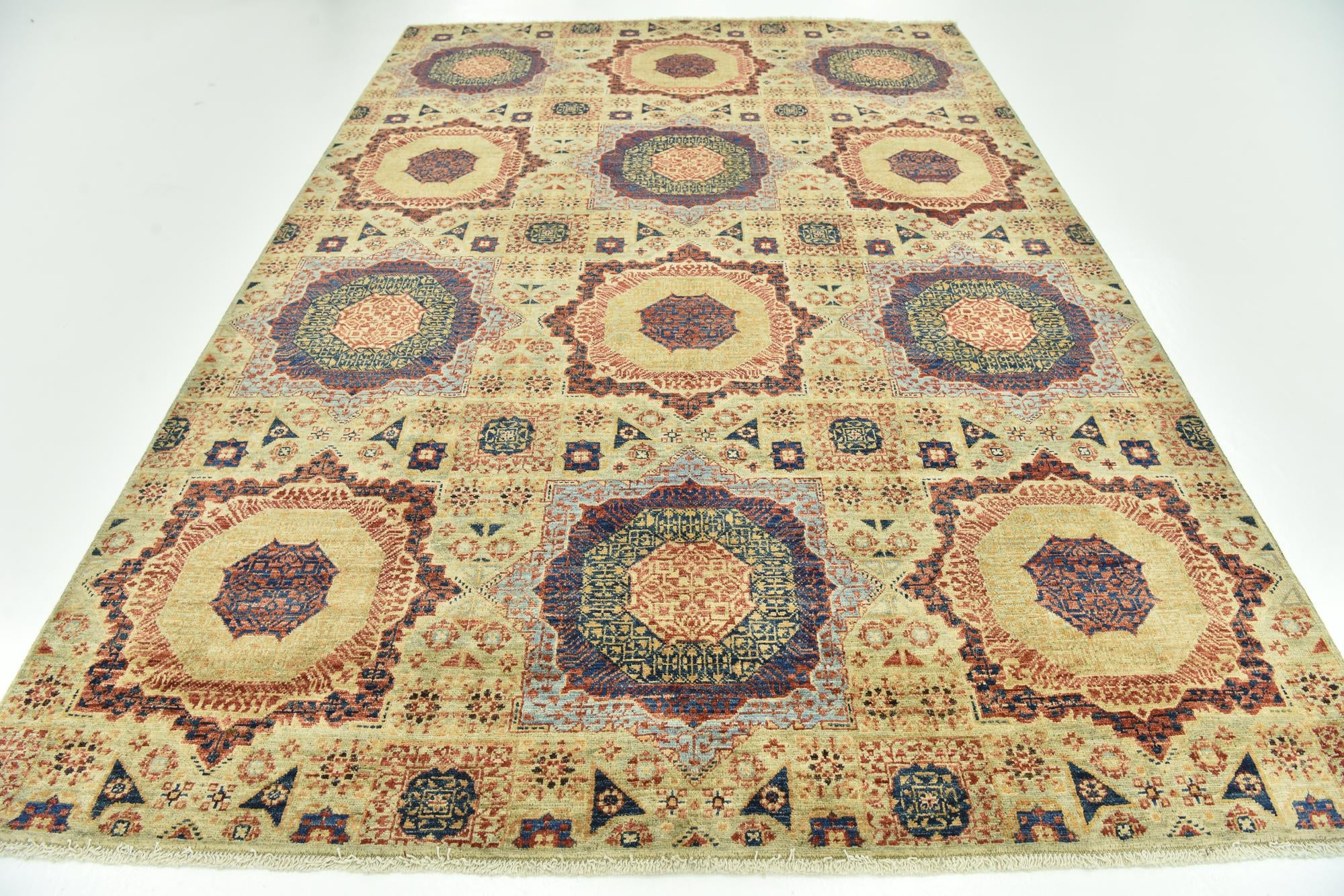 6' x 8' 9 Hand Knotted Mamluk Ziegler Rug