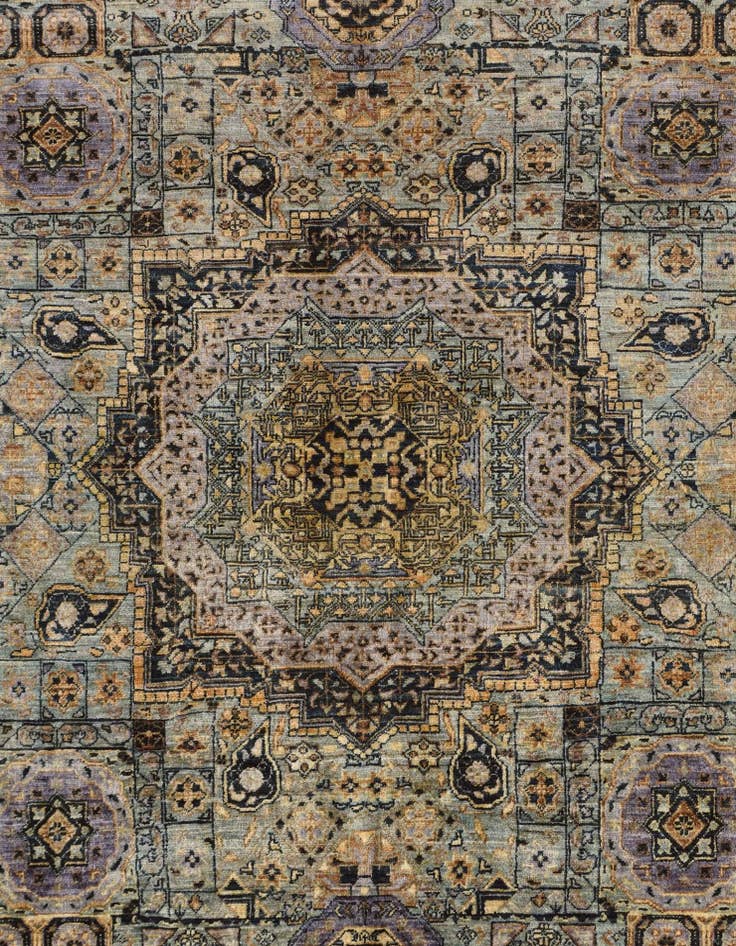 Detail image of 4' 10 x 6' 8 Hand Knotted Mamluk Ziegler Rug