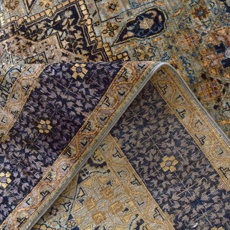 Detail image of 5' 1 x 7' Hand Knotted Mamluk Ziegler Rug