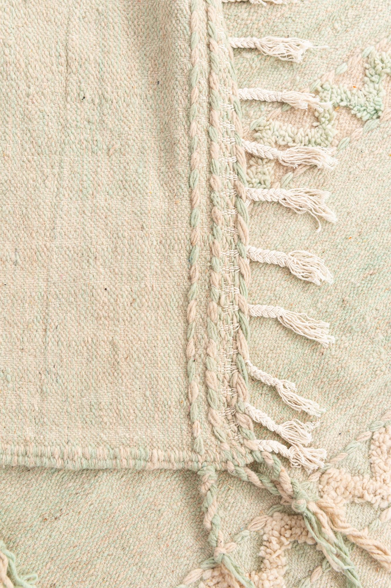 5' x 8' 4 Hand Knotted Moroccan Wool Rug
