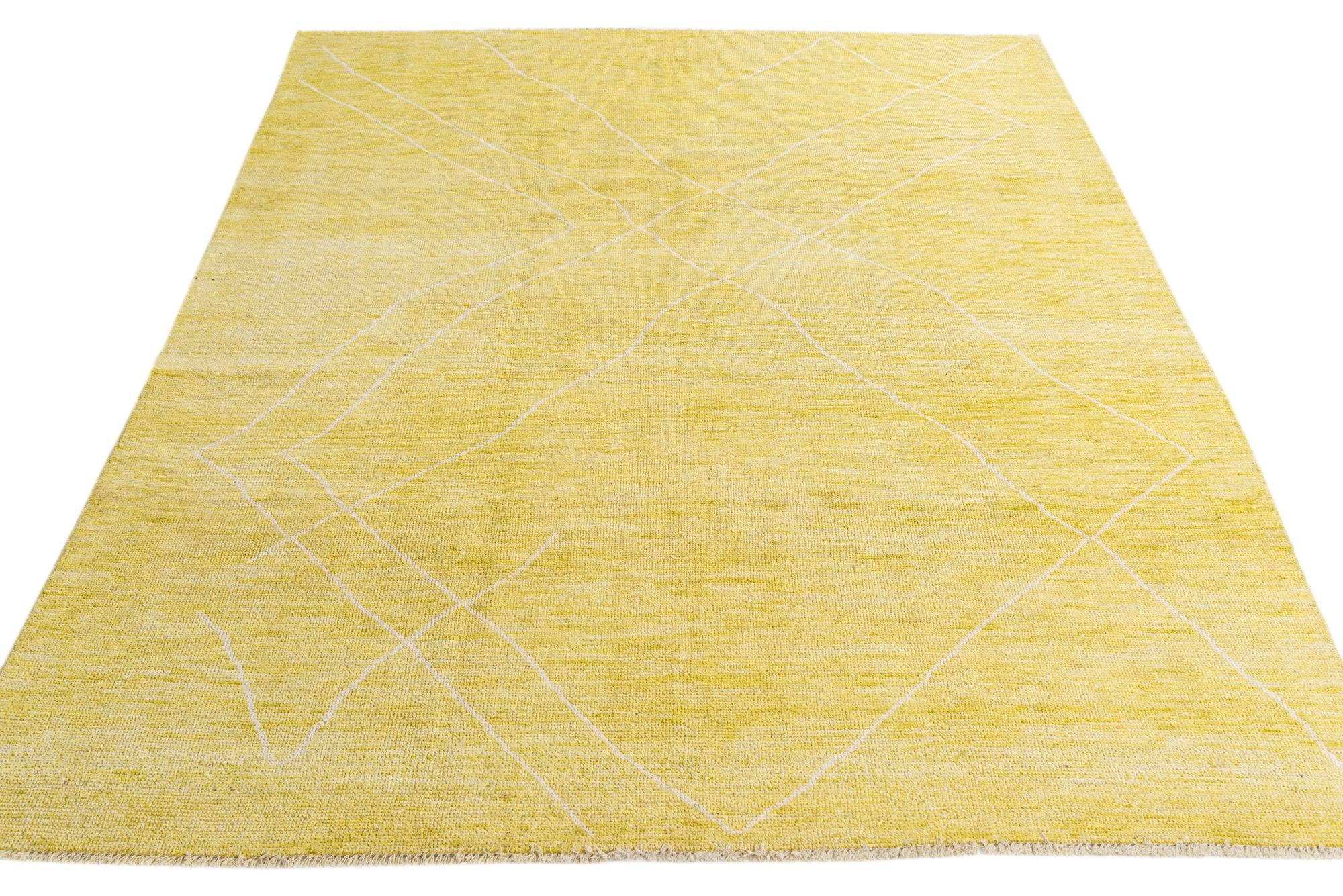 8' x 10' 2 Hand Knotted Moroccan Wool Rug