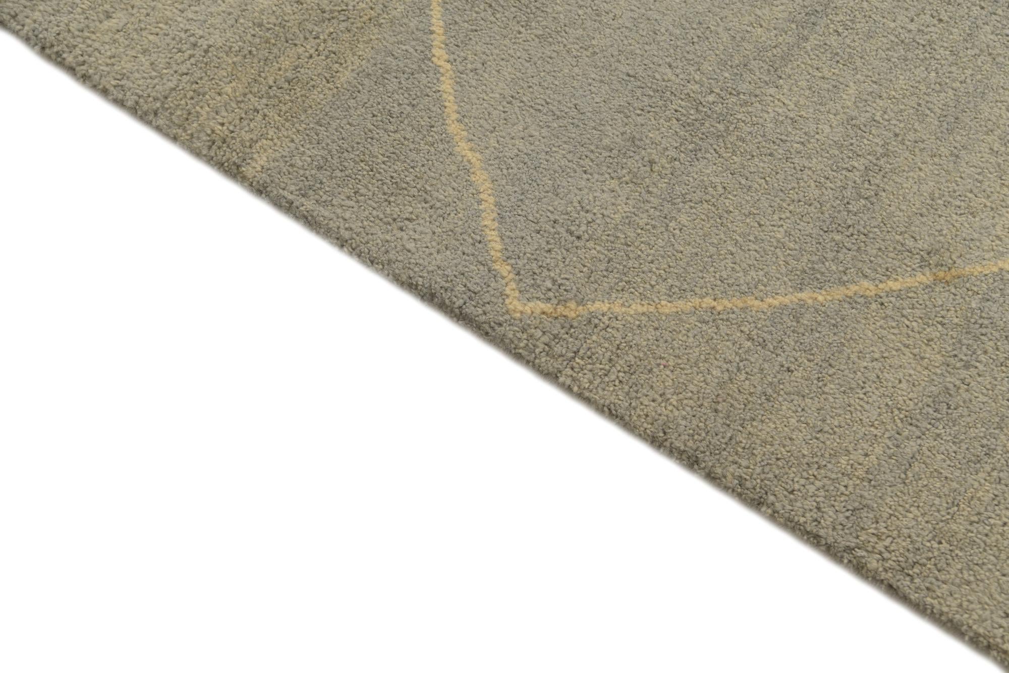 4' 5 x 6' 6 Hand Knotted Moroccan Wool Rug
