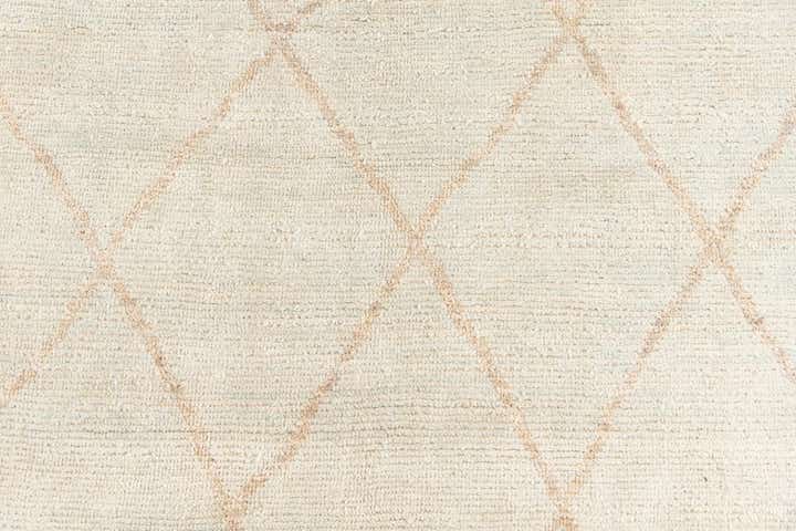 6' 5 x 8' 7 Hand Knotted Moroccan Wool Rug