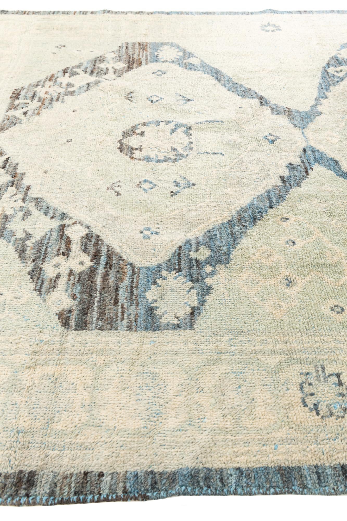 8' x 9' 10 Hand Knotted Moroccan Wool Rug