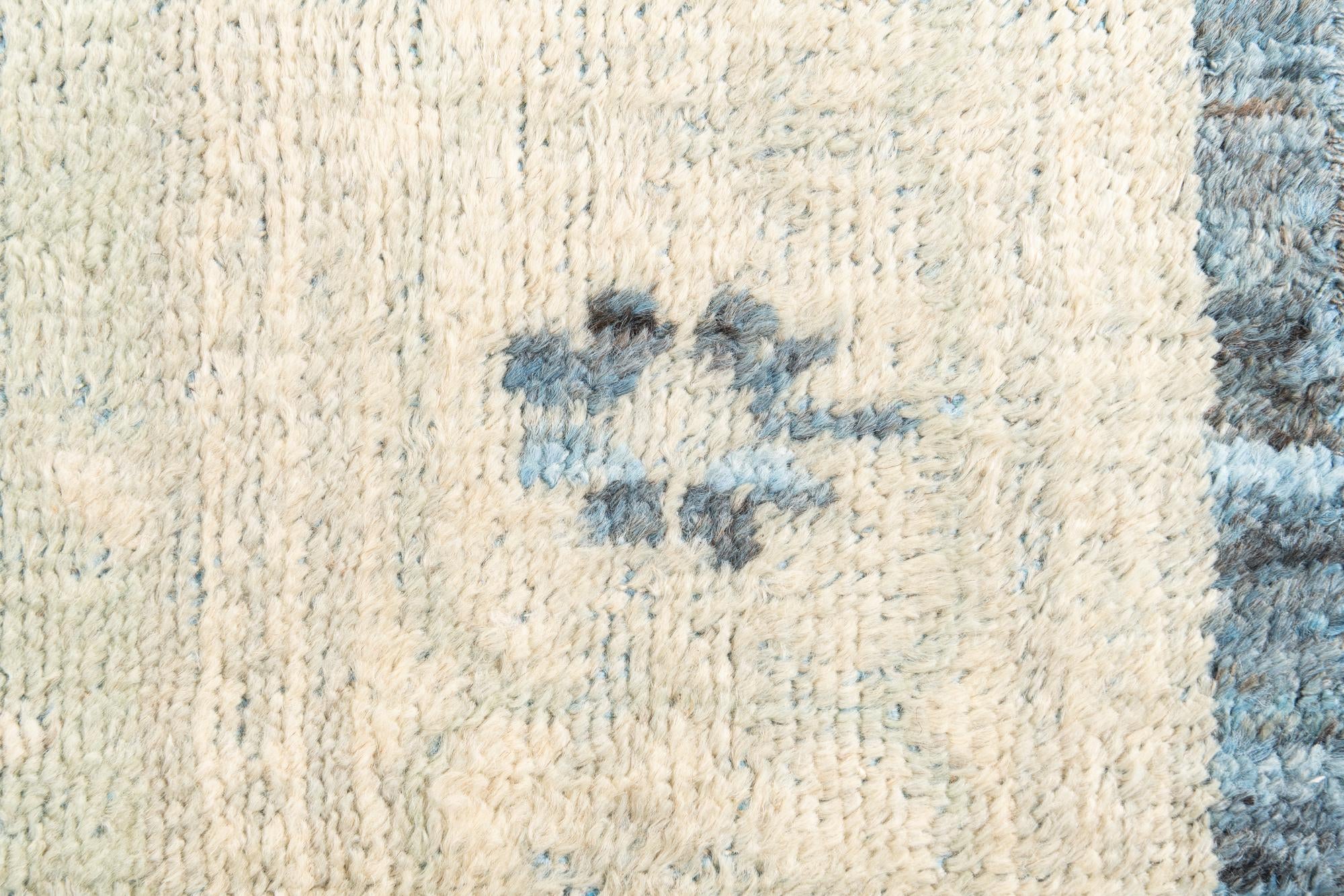 8' x 9' 10 Hand Knotted Moroccan Wool Rug