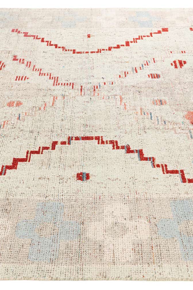 8' x 10' 5 Hand Knotted Moroccan Wool Rug