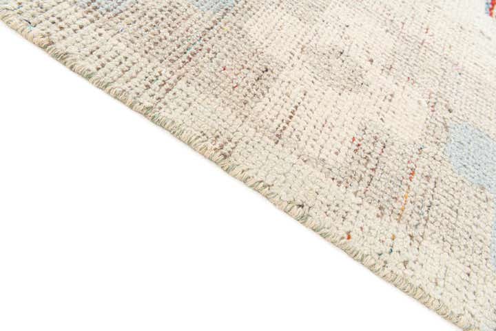8' x 10' 5 Hand Knotted Moroccan Wool Rug