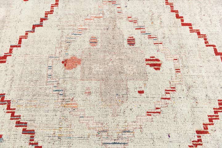 8' x 10' 5 Hand Knotted Moroccan Wool Rug