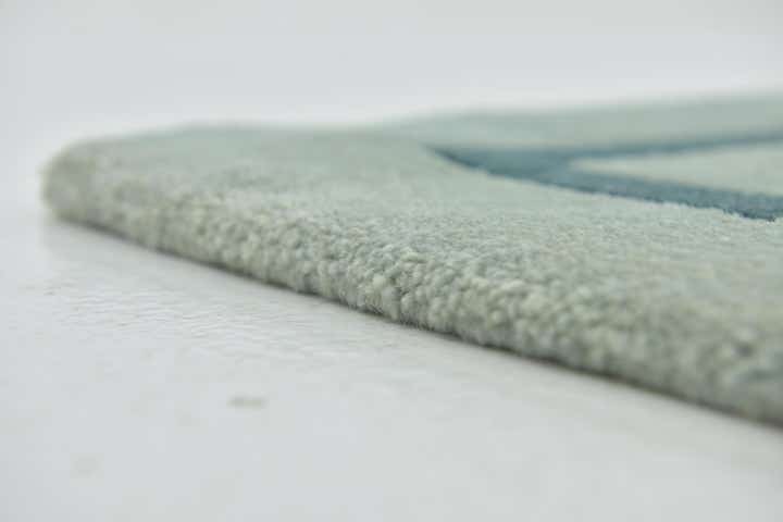 5' 8 x 8' Hand Knotted Nepal Wool Rug