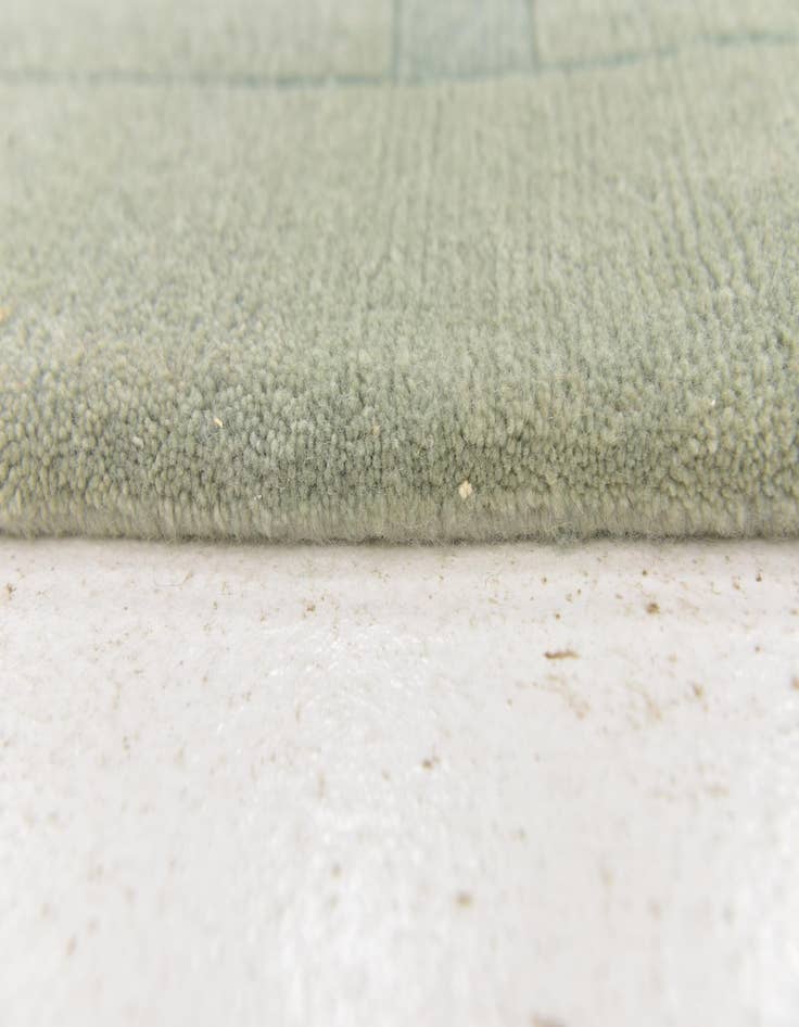 Detail image of 5' x 6' 6 Hand Knotted Nepal Wool Rug