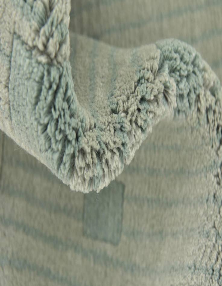 Detail image of 5' x 6' 6 Hand Knotted Nepal Wool Rug