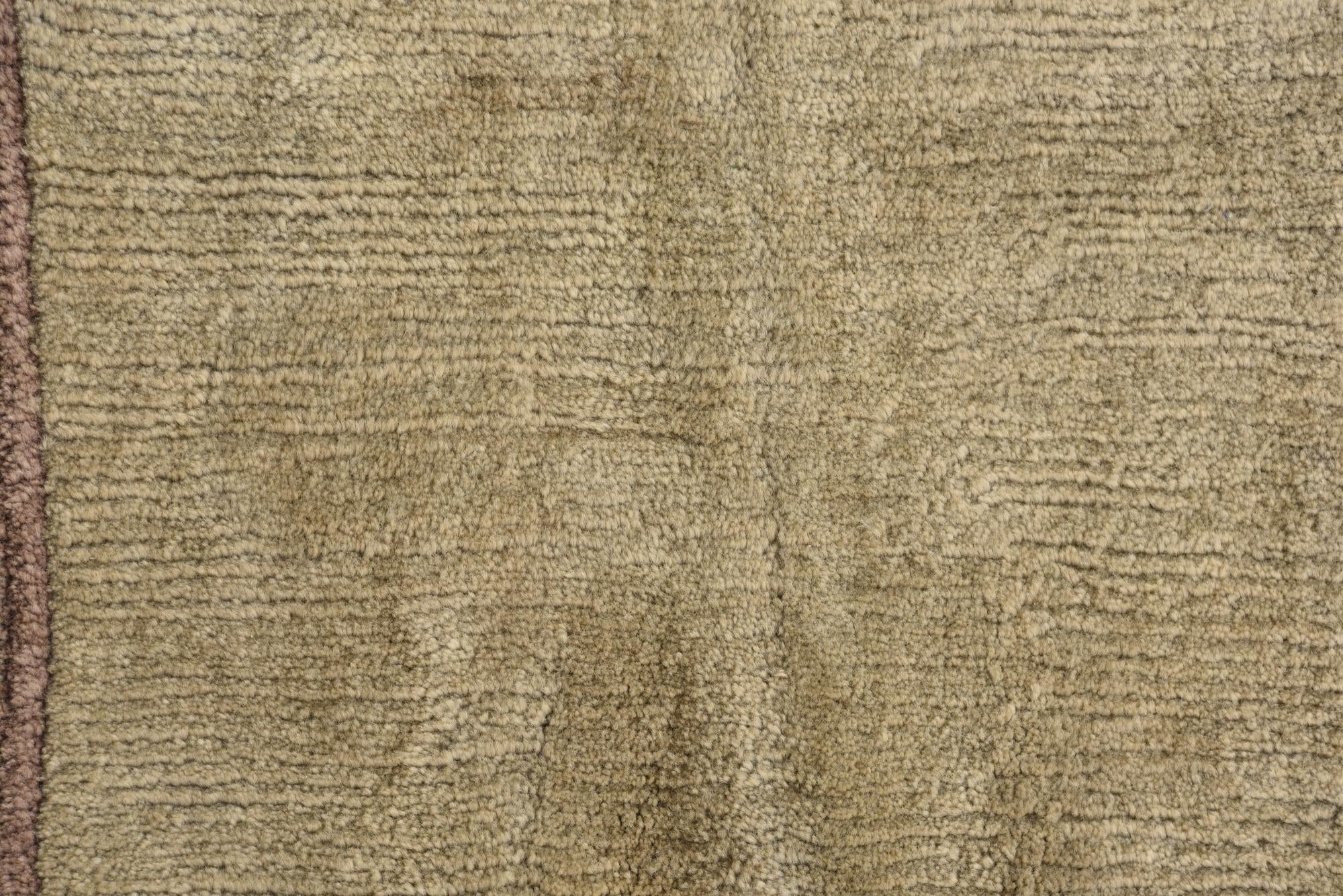2' 7 x 4' 5 Hand Knotted Nepal Wool Rug