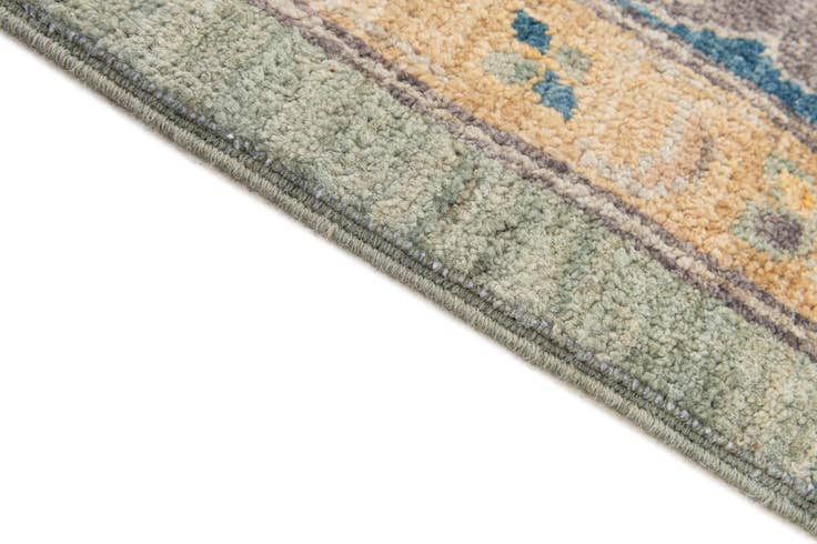 Detail image of 6' 6 x 9' 10 Hand Knotted Oushak Wool Rug