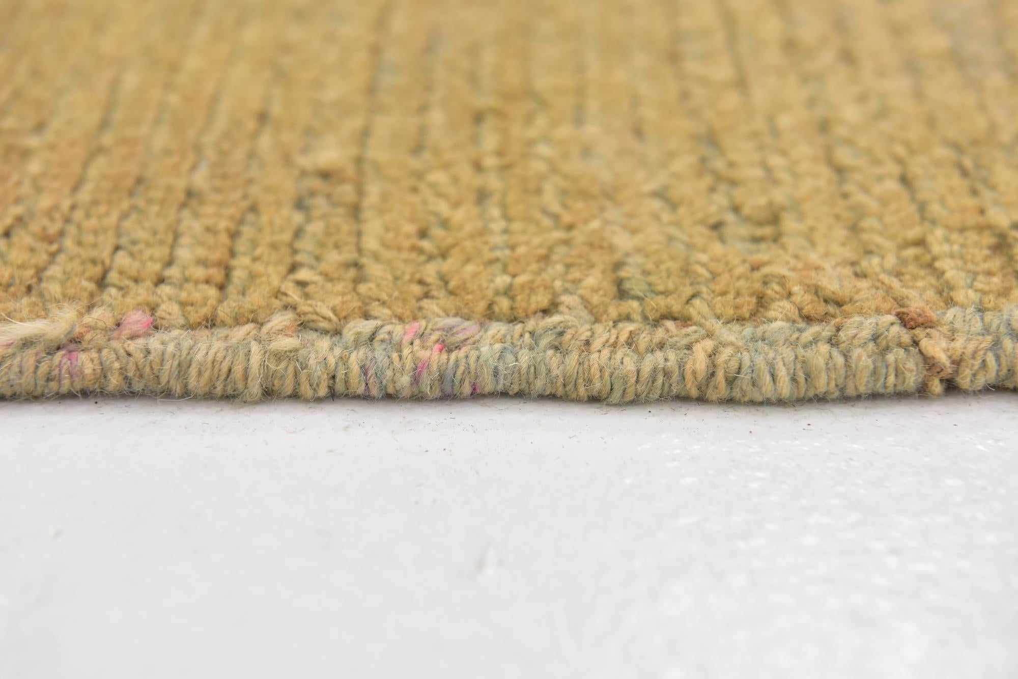 4' 2 x 6' Hand Knotted Oushak Wool Rug