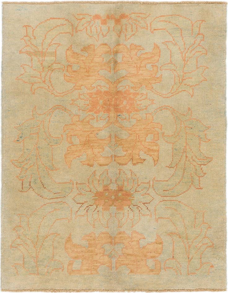 Detail image of 4' 4 x 6' 3 Hand Knotted Oushak Wool Rug