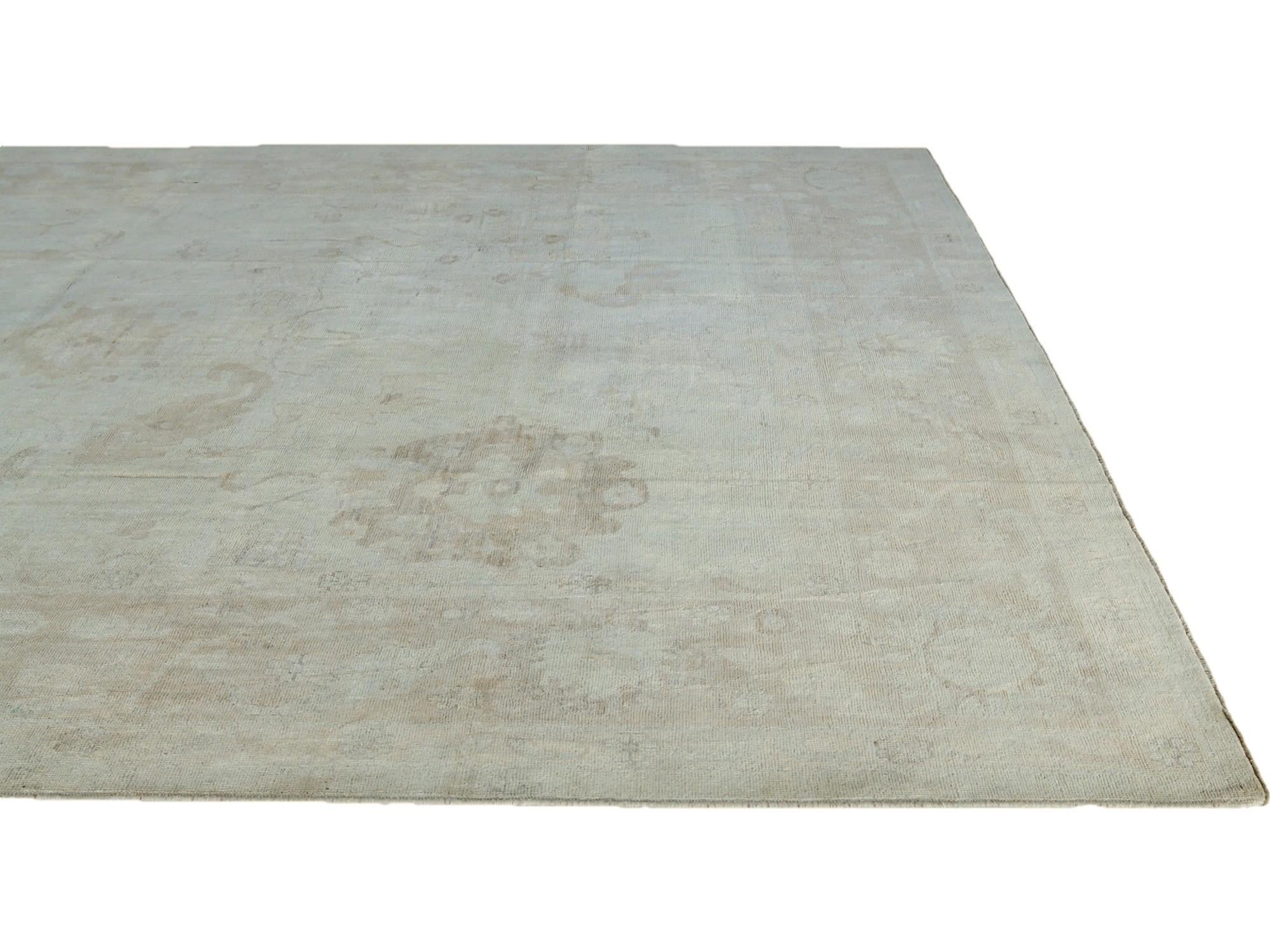 9' 11 x 13' 7 Hand Knotted Oushak Wool Rug