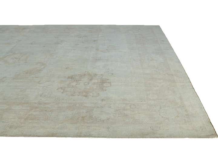 9' 11 x 13' 7 Hand Knotted Oushak Wool Rug