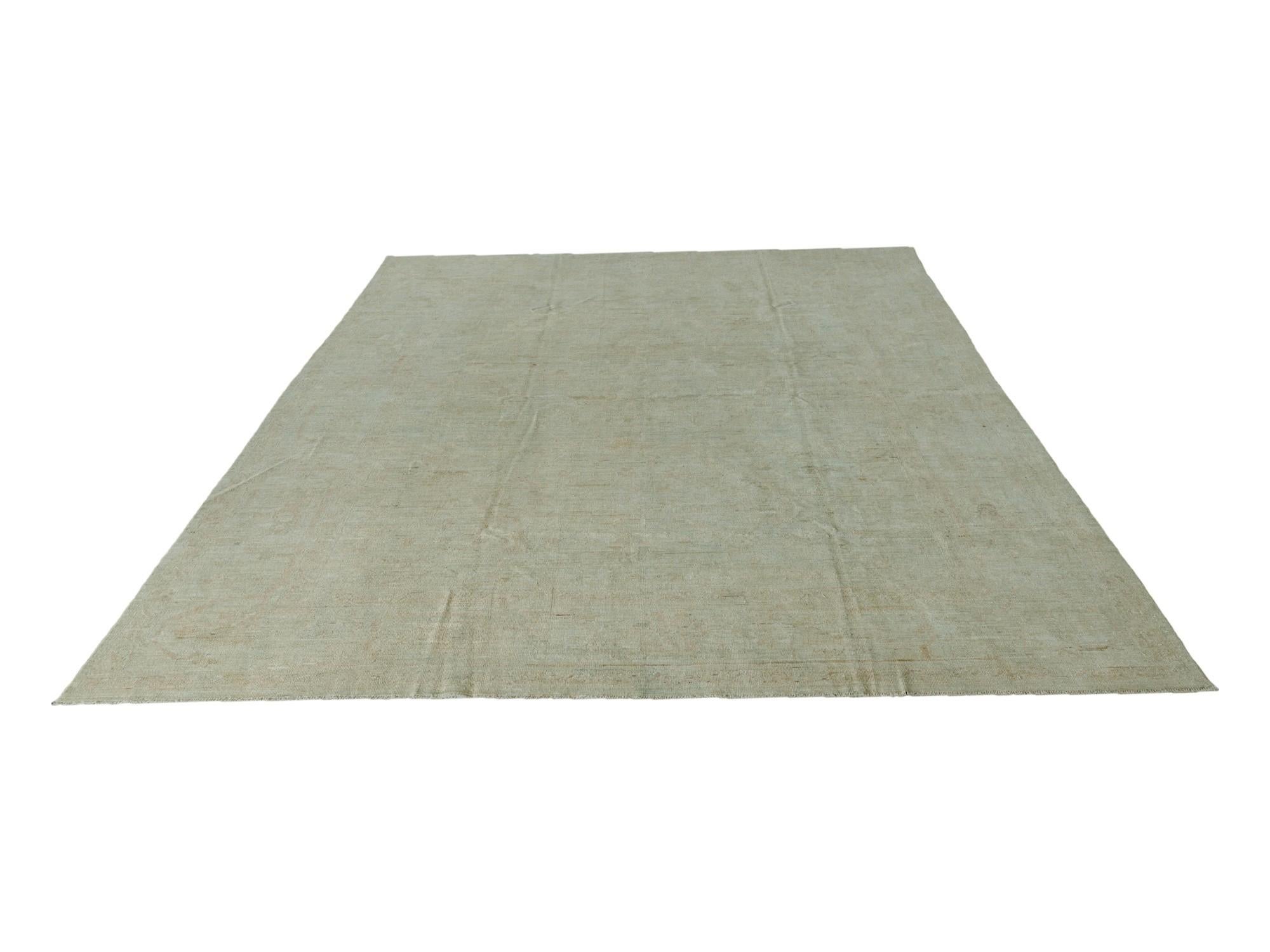 9' 10 x 13' 10 Hand Knotted Oushak Wool Rug