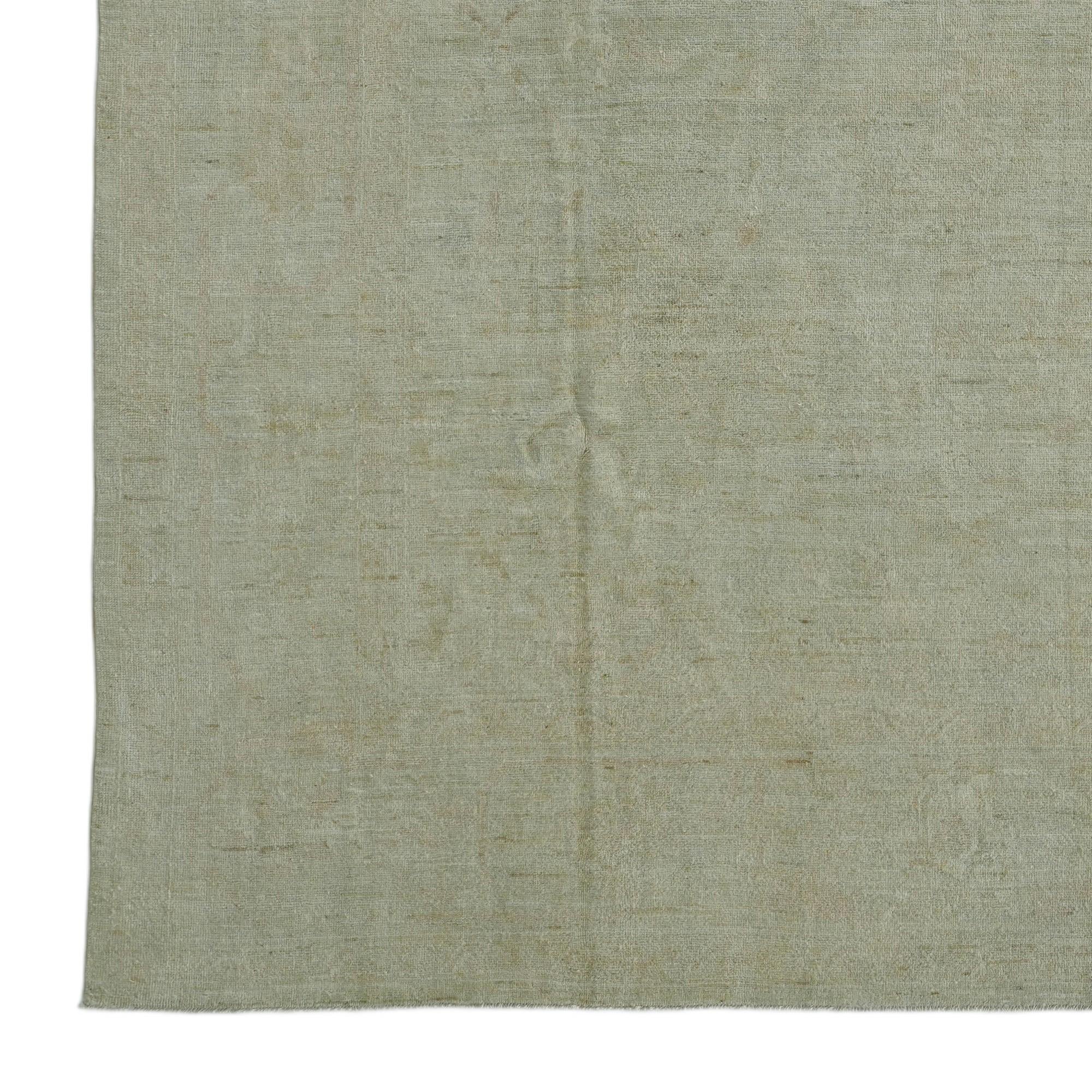 9' 10 x 13' 10 Hand Knotted Oushak Wool Rug