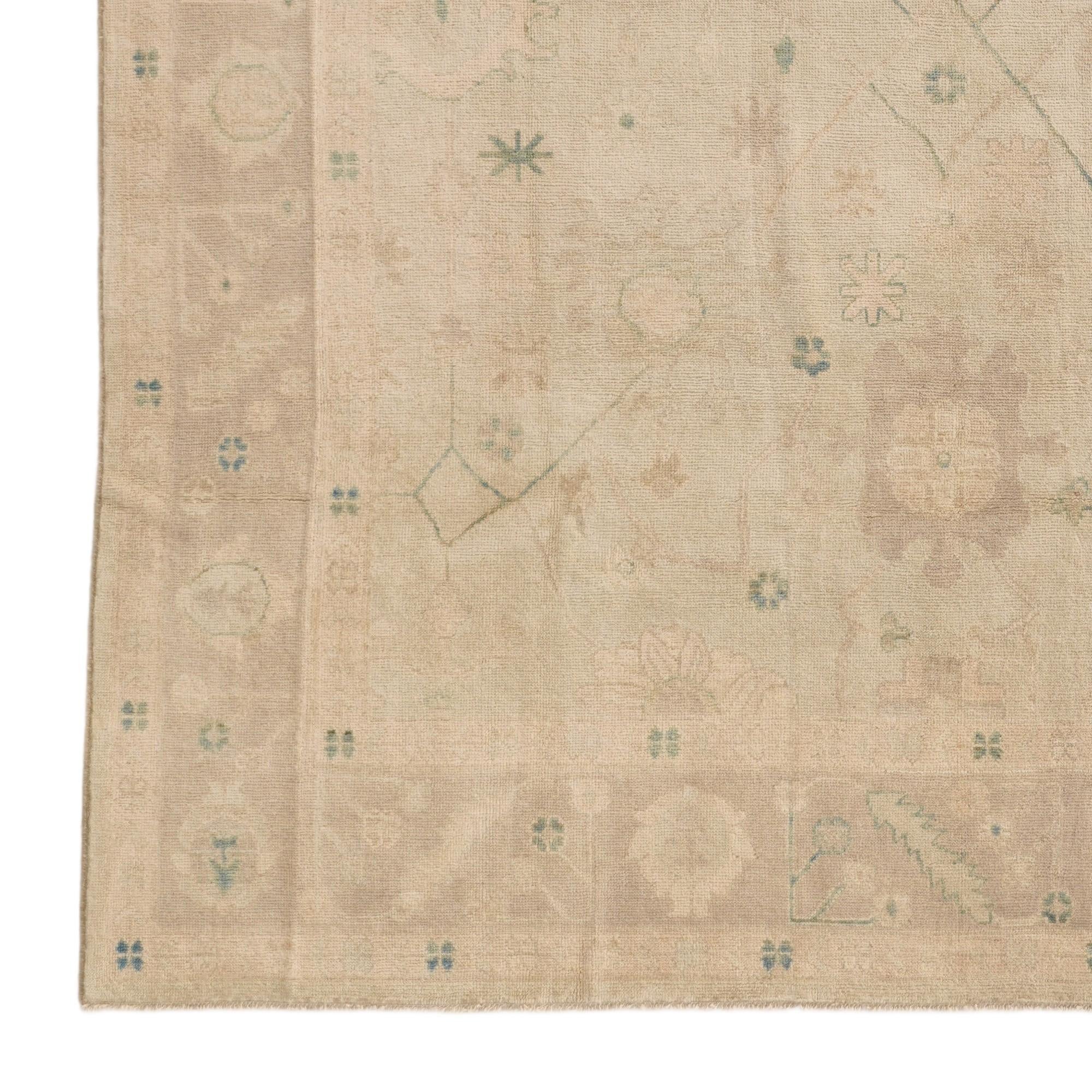 8' x 9' 9 Hand Knotted Oushak Wool Rug