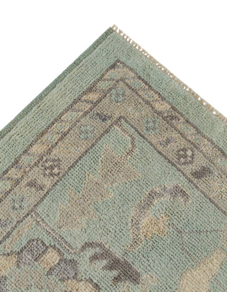 Detail image of 8' 1 x 9' 11 Hand Knotted Oushak Wool Rug