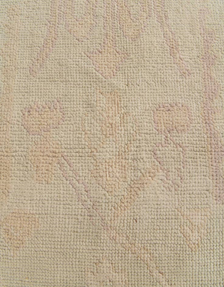 Detail image of 4' 1 x 6' 3 Hand Knotted Oushak Wool Rug