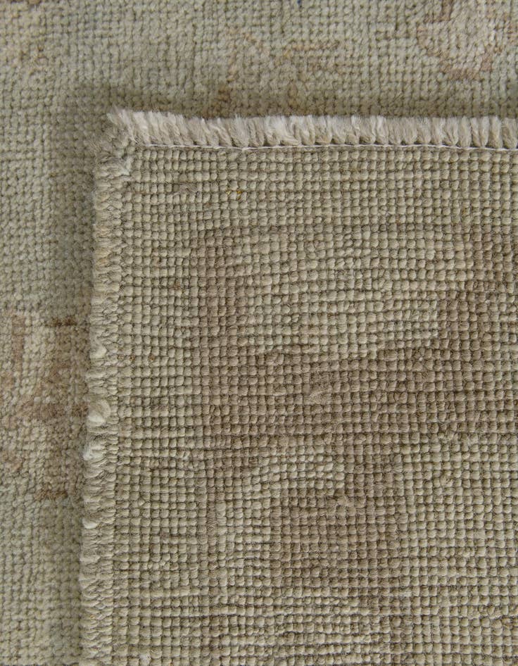 Detail image of 8' 3 x 9' 10  Hand Knotted Oushak Wool Rug