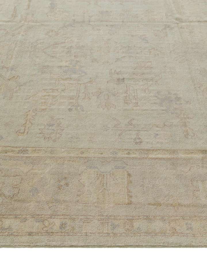 8' x 10' Hand Knotted Oushak Wool Rug