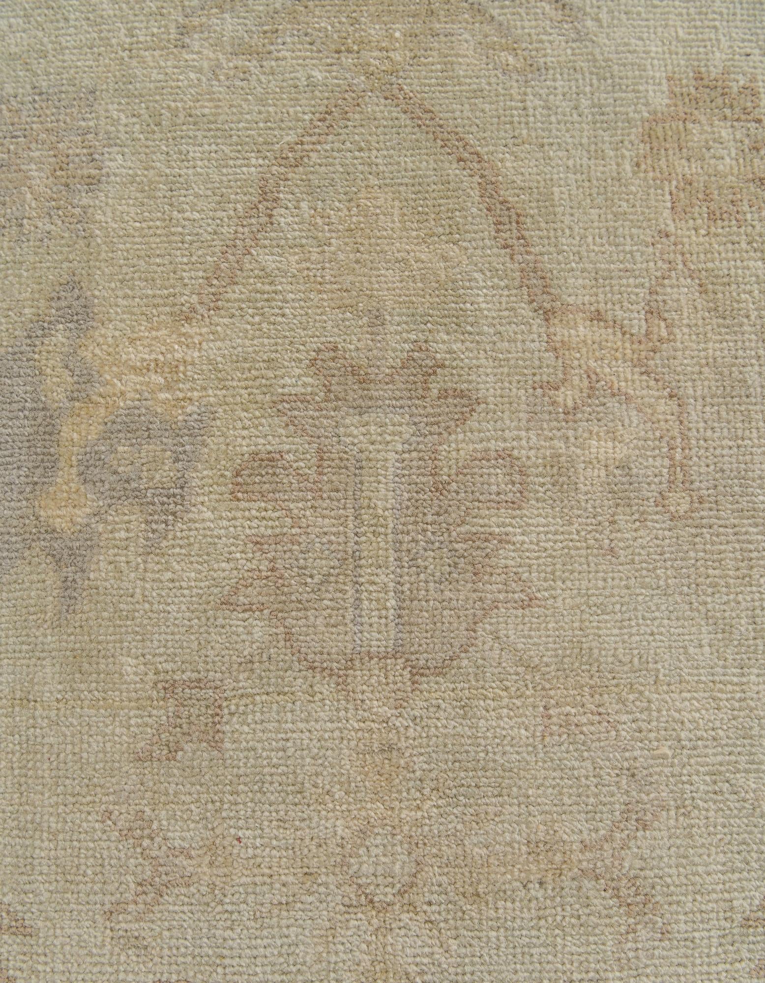8' x 10' Hand Knotted Oushak Wool Rug