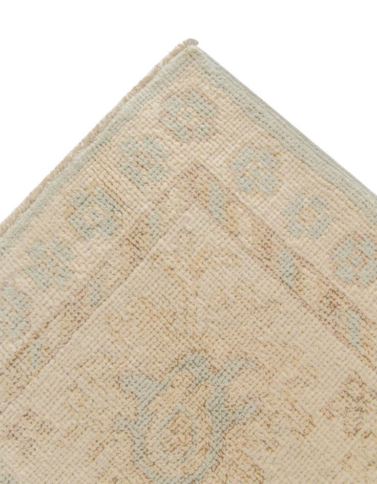 Detail image of 8' x 9' 3 Hand Knotted Oushak Wool Rug