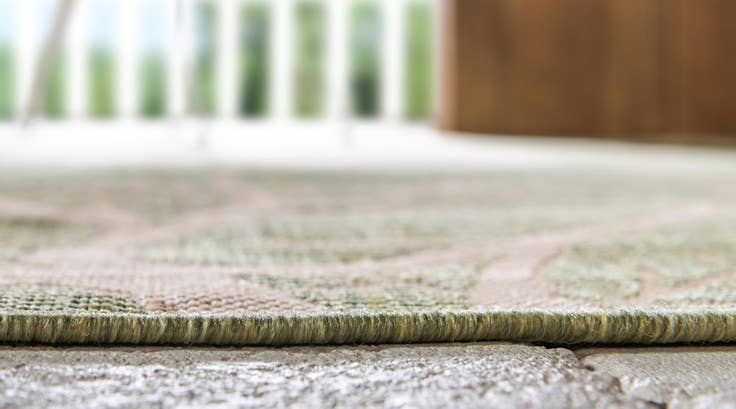 Detail image of 5' x 8' Easy-Clean Botanical Indoor / Outdoor Rug