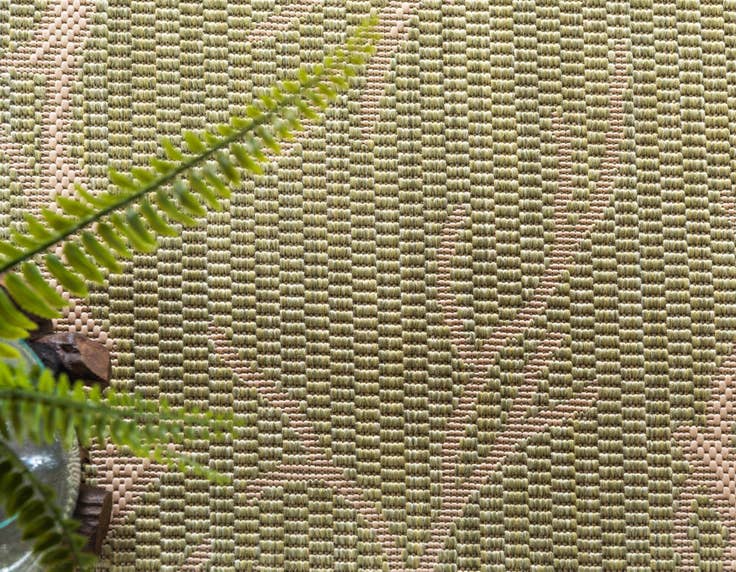 Detail image of 5' x 8' Easy-Clean Botanical Indoor / Outdoor Rug