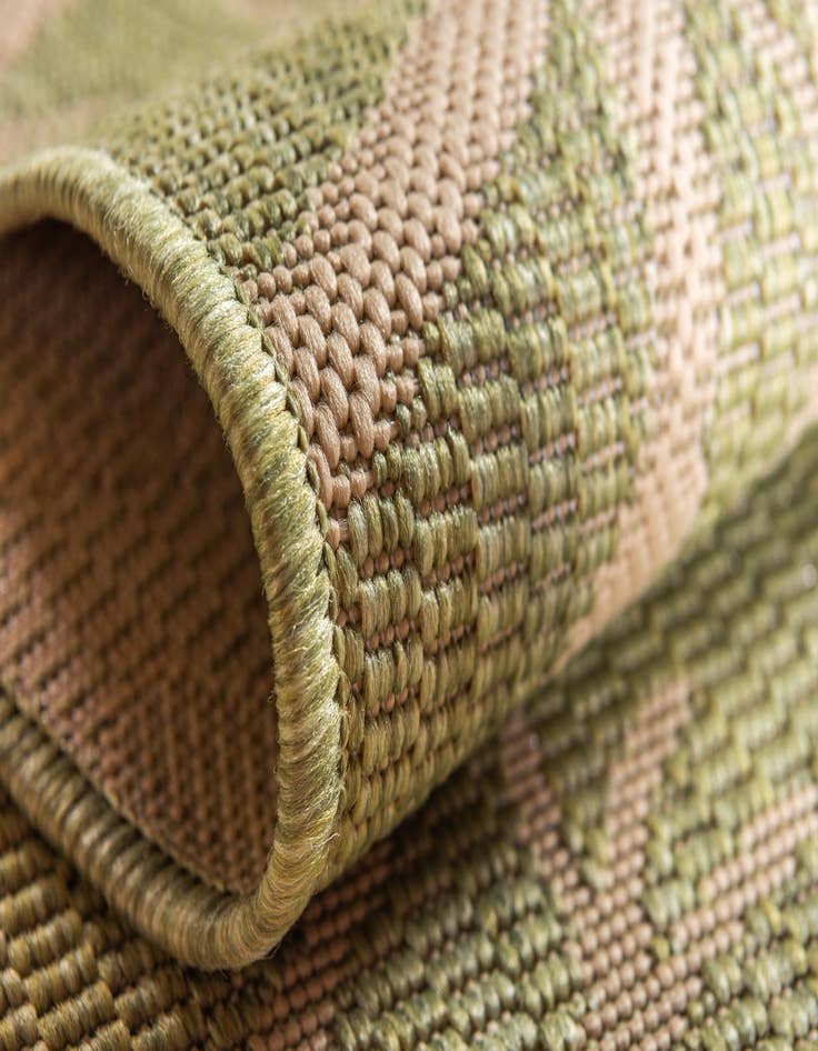 Detail image of 8' x 11' 4 Easy-Clean Botanical Indoor / Outdoor Rug