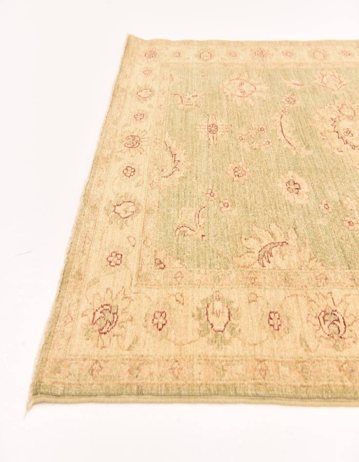 Detail image of 4' x 5' 9 Hand Knotted Peshawar Ziegler Rug