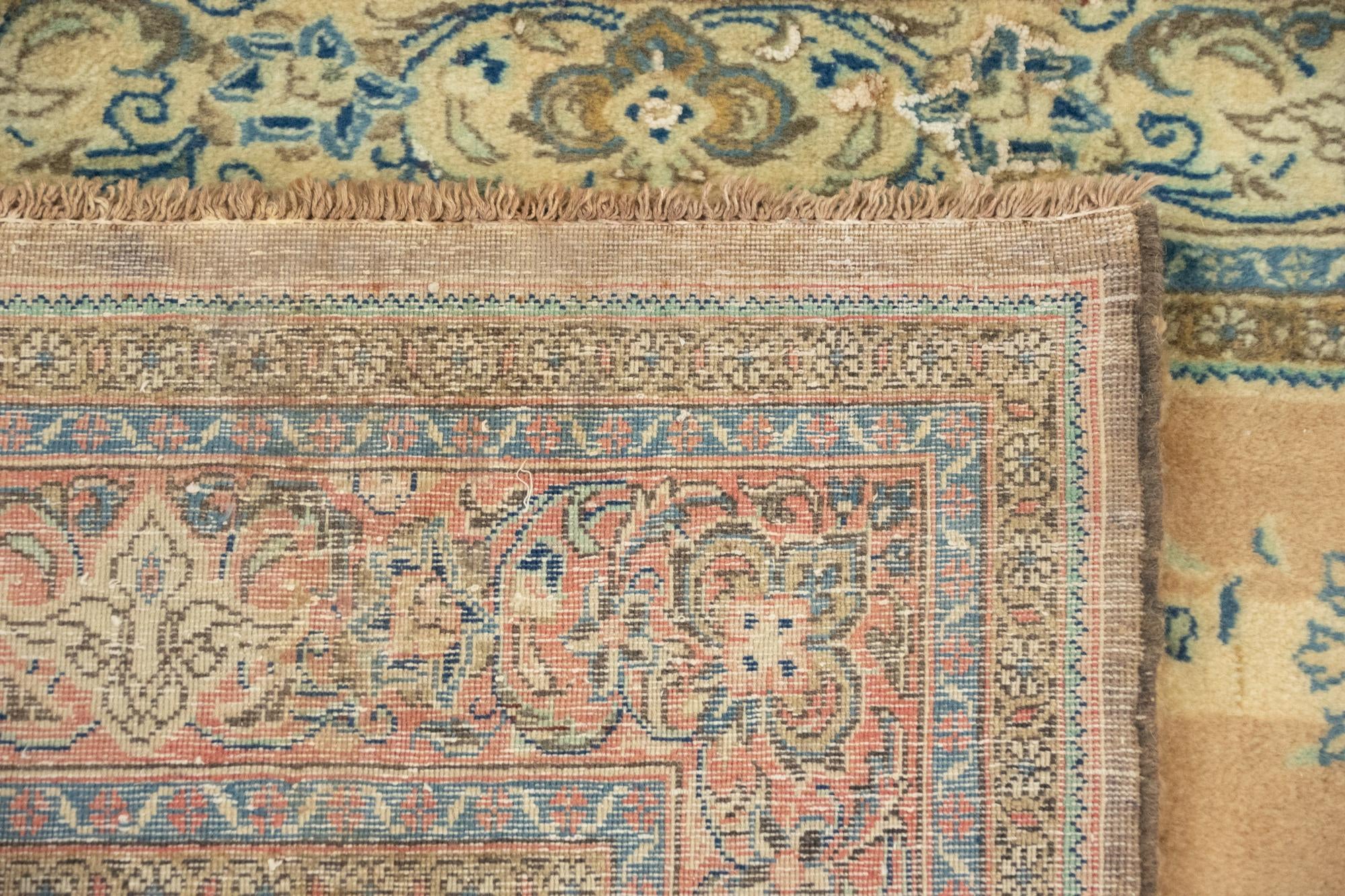 4' 2 x 6' 9 Hand Knotted Sarough Persian Wool Rug