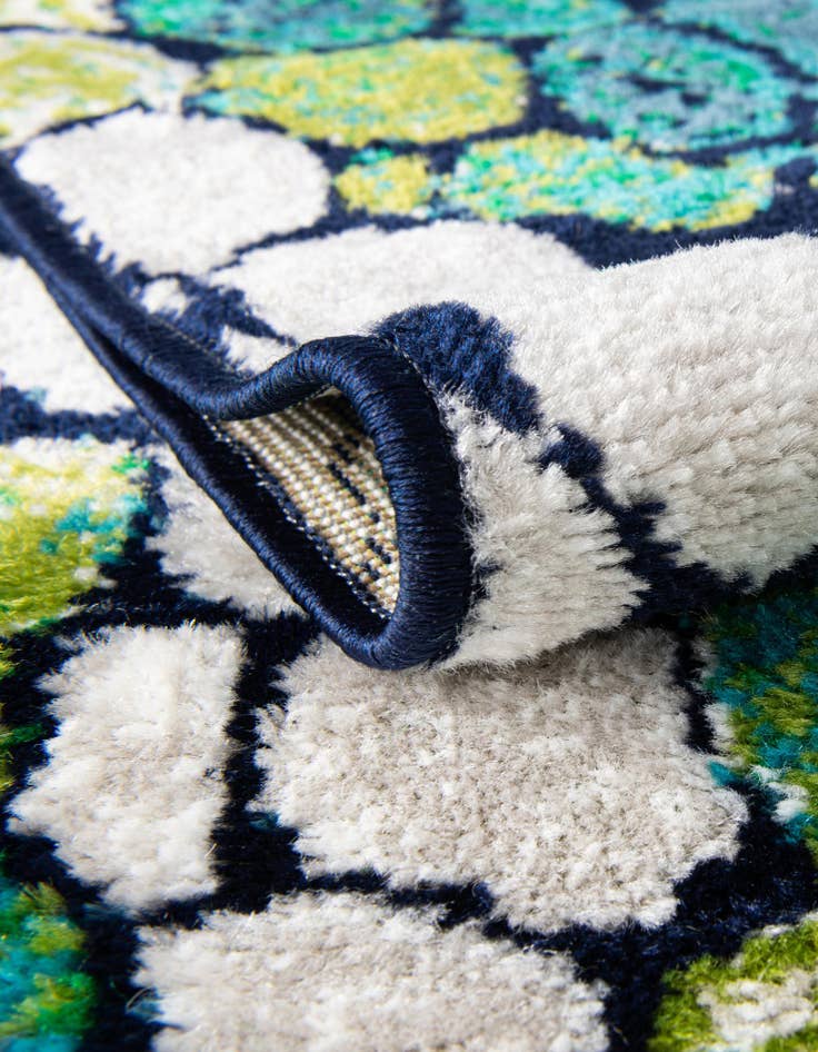 Detail image of 8' x 10' Sydney Rug
