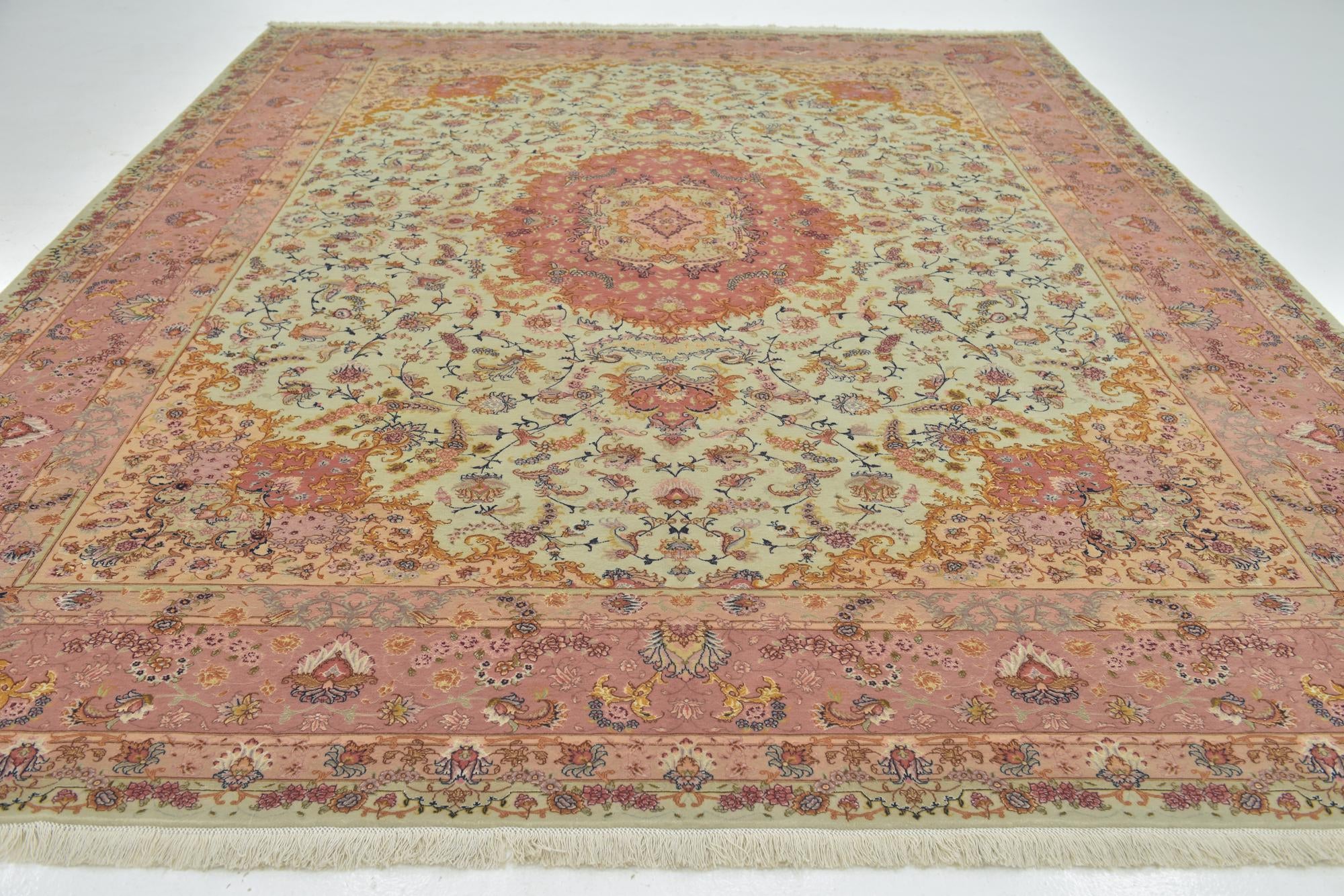9' 10 x 13' Hand Knotted Tabriz Persian Rug