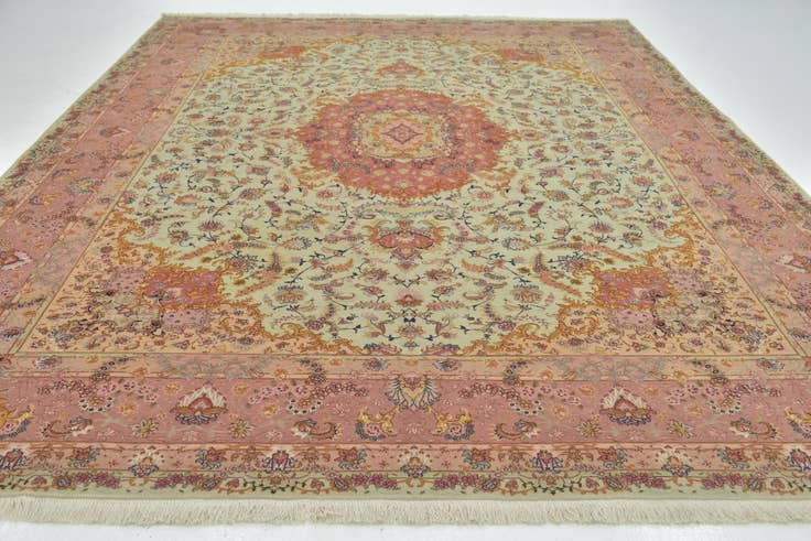 Detail image of 9' 10 x 13' Hand Knotted Tabriz Persian Rug